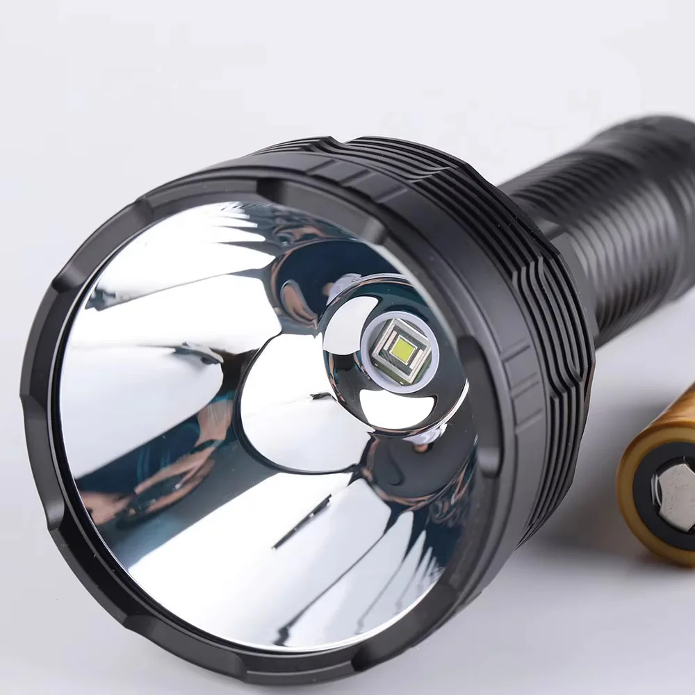 

Convoy High Power LED Flashlights SBT90.2 6400Lumen Rechargeable Torchlight with 26800 Battery for Hunting Hiking Self-defense