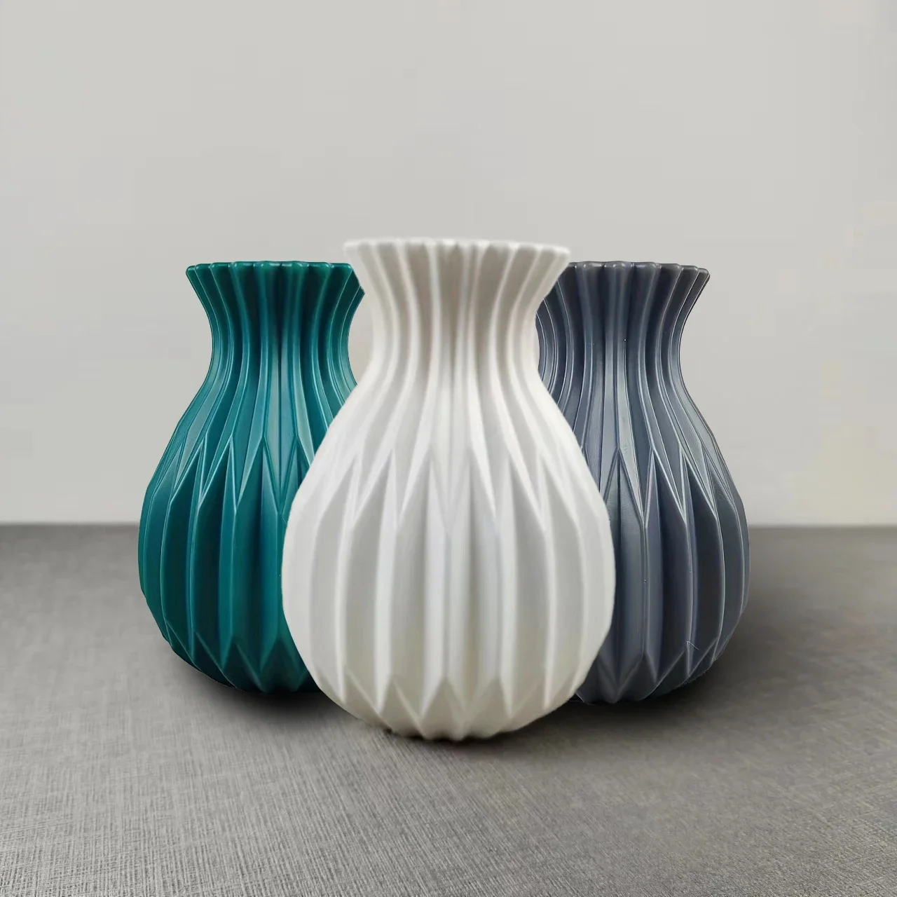 

Modern Flower Vase Imitation Ceramic Flower Pot Decoration Home Plastic Vase Flower Arrangement Nordic Style Home Room Decor