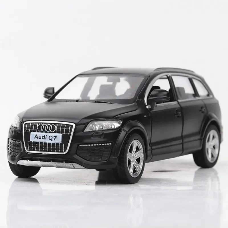 Audi Q7 SUV modelo de coche de aleación de Metal fundido a presión, coches de juguete de alta simulación, Colección educativa para niños, regalos D28, 1:36