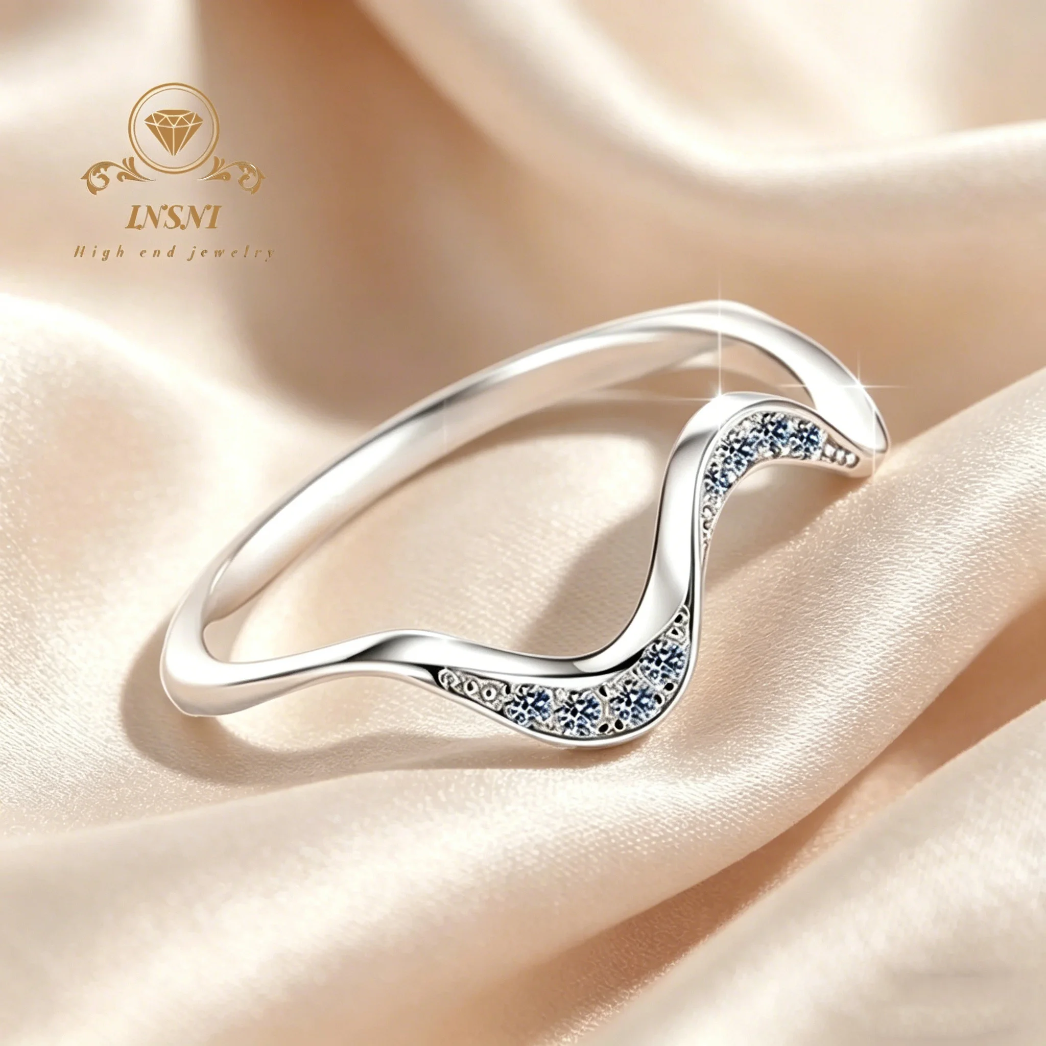 

Exquisite Irregular Wave Moissanite Ring Smooth Polished Silver Temperament Band Ring Female Daily Banquet Premium Jewelry