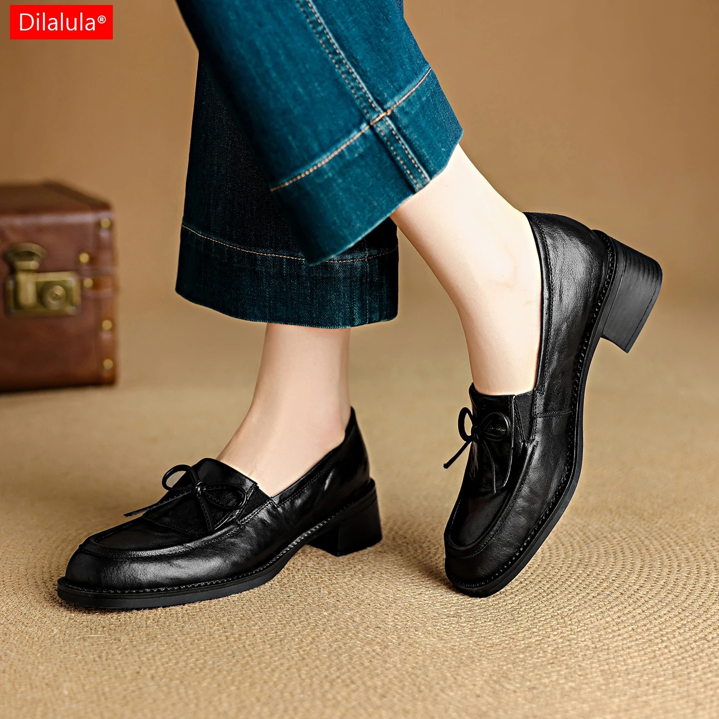 

Dilalula 2025 г., женские лоферы из натуральной кожи, женские туфли-лодочки без шнуровки на среднем толстом каблуке с галстуком-бабочкой, удобная женская повседневная обувь, осенняя повседневная обувь