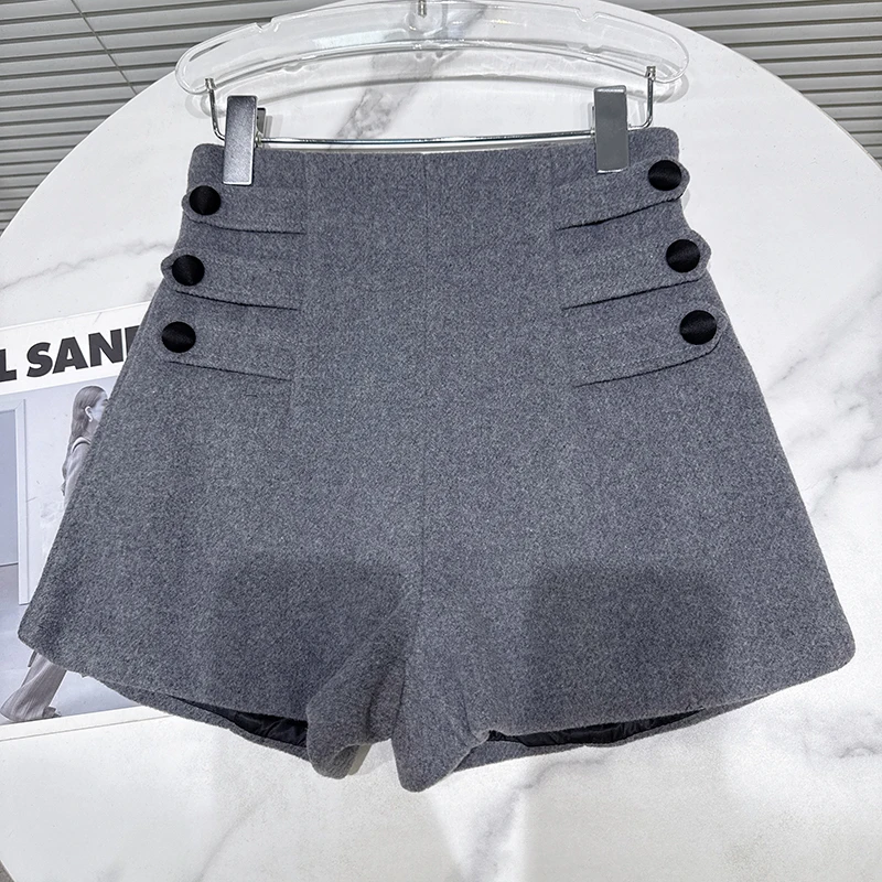 2025 Autumn winter new French style pork rib button gray woolen high waisted shorts women elegant commute shorts