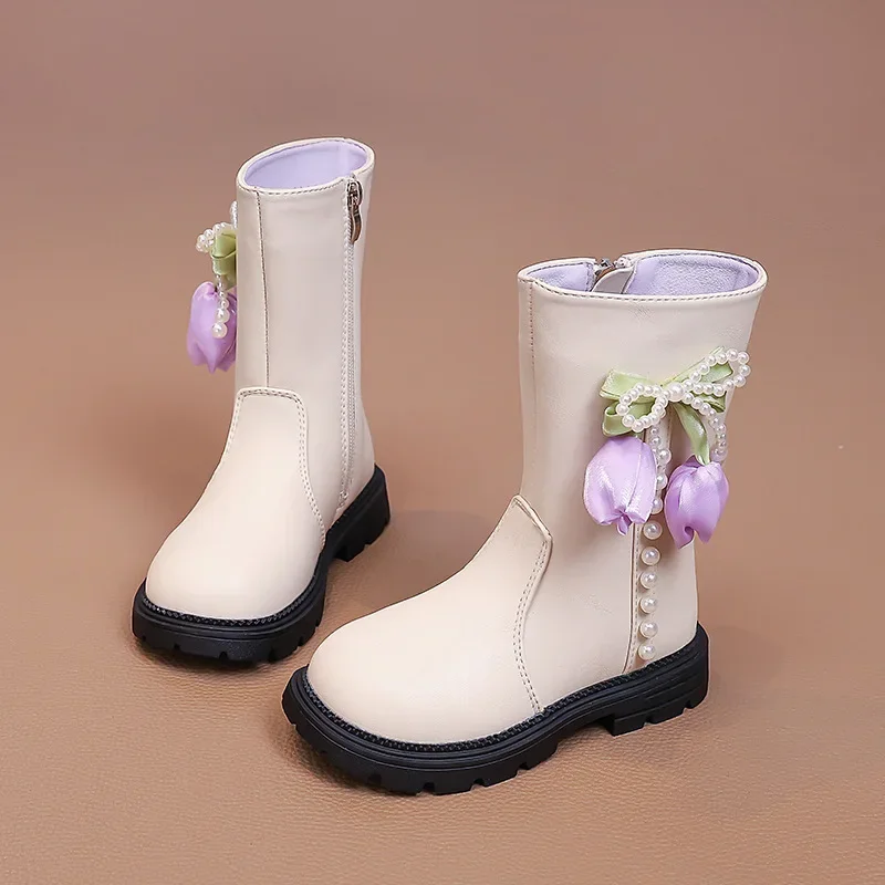 

Новое поступление 2023 года, модные короткие сапоги с бантом и цветком для девочек, универсальная повседневная обувь на молнии, детские нескользящие средние сапоги