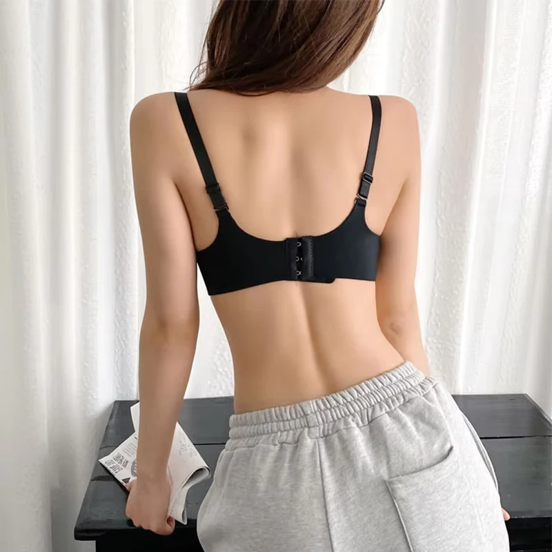 Women\'s One Piece Fashion Letter Bra Traceless No Steel Ring Gather Bra Comfortable Simple Breathable Beautiful Back Bra