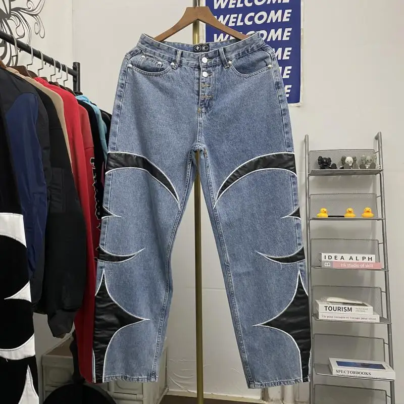 

Thug Club Casual Leather Patch Silver Decorated Loose Fit Men's Jeans Youth Fashion Long Pants Straight Leg Wear Resistant