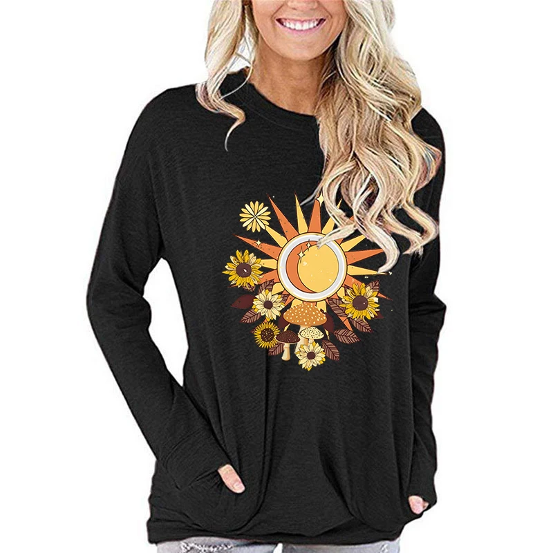 Boho Retro Sun Moon Long-sleeved T-shirt Women Boho Botanical Floral Printed T-shirts Mushroom and Moon Graphic T-shirt Female