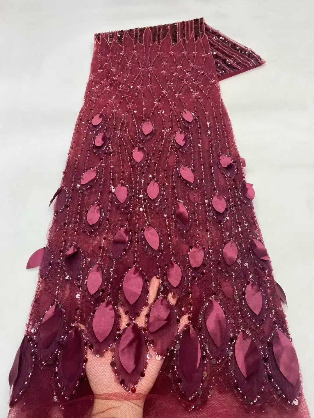 

Новейшая красная французская 3D кружевная ткань с аппликацией и блестками, вышивка, африканская сетчатая кружевная ткань с бусинами, свадебное кружево для шитья, 5 ярдов