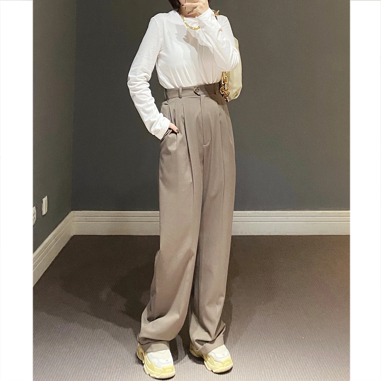 

Annmon High Waist Flared "Daddy Pants" TR Material Casual Trousers High Waist Floor-Length Archival Quali