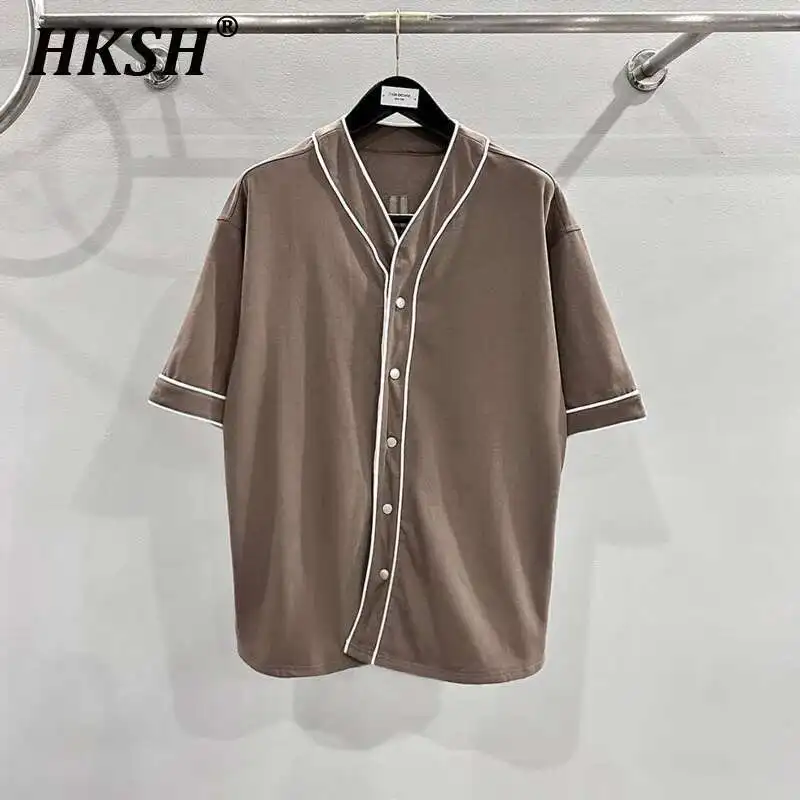

HKSH Summer New Men's Tide Dark Streetwear Niche Design RO Shirts Short Sleeve Fashion Punk Single Breasted Stripes Shirt HK2262