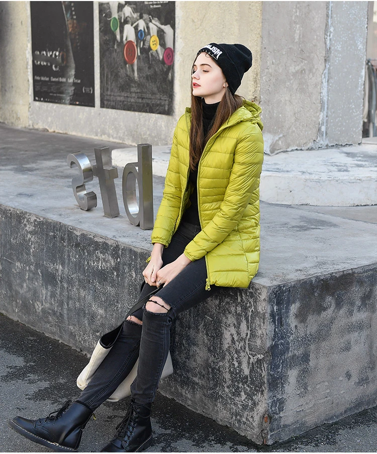 Plus Size Ultra-light Thin Down Jacket Women Long Autumn Winter Slim Hooded Warm White Duck Down Coat Women Packable Outerwear