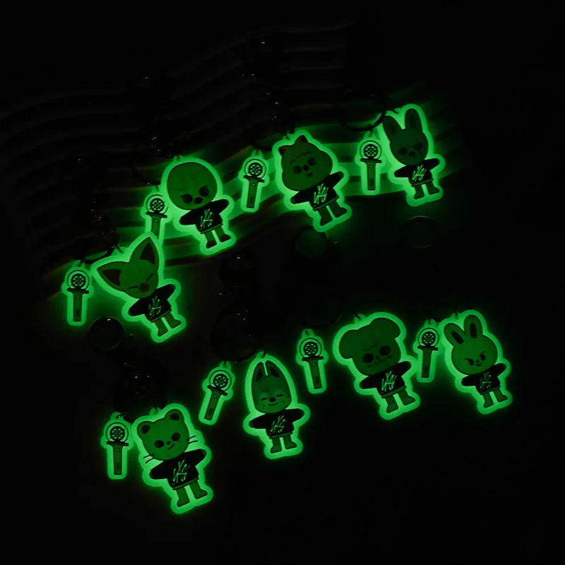 

Stray Kids SKZOO Glow In The Dark Acrylic Keychain Kpop Idol Charm Fan Support Lightstick Collectible Bag Pendant Merchandise