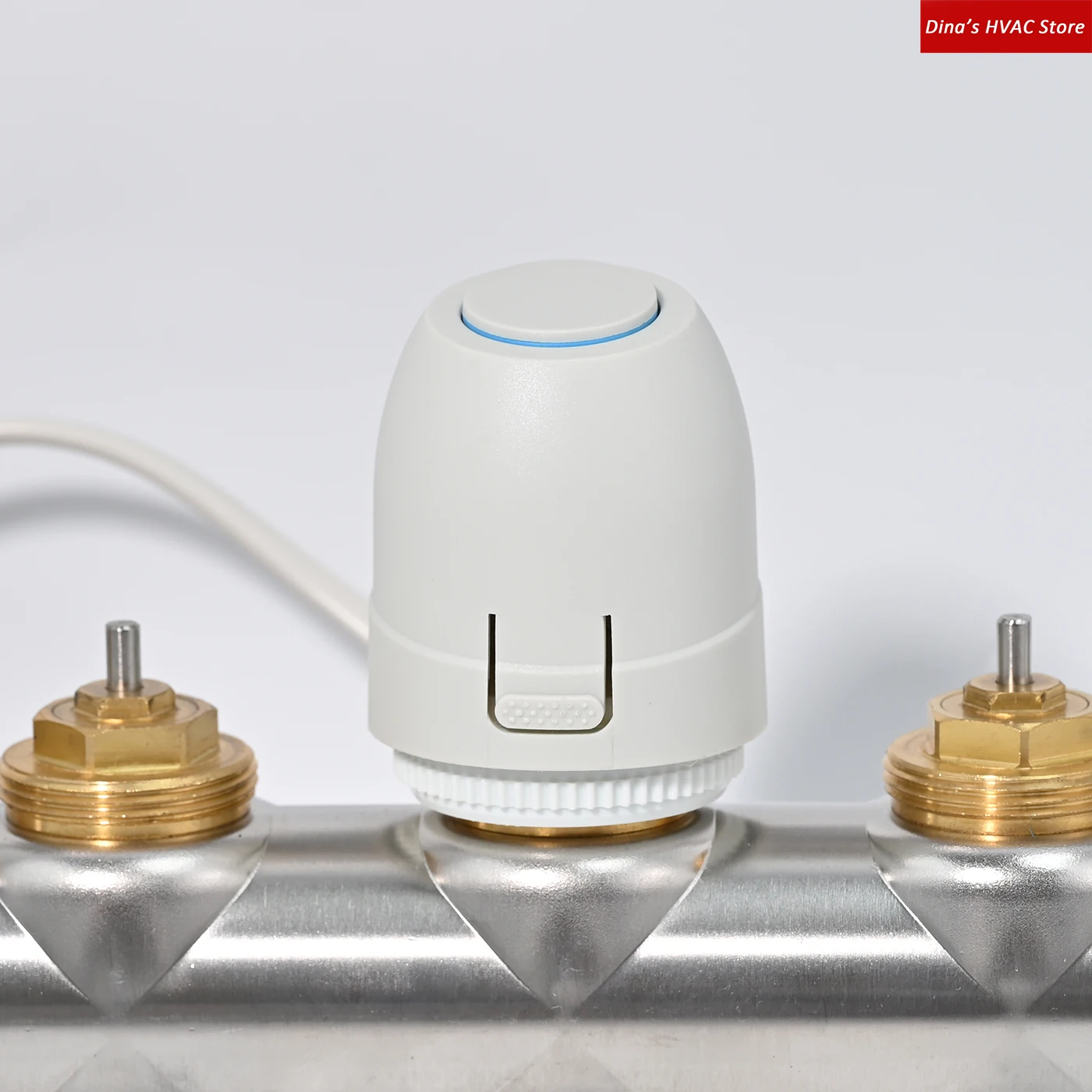 

CE Thermoelectric Manifold Actuator For Connecting to Room Temperature Controllers for Underfloor Heating 230V,NC,M30*1.5