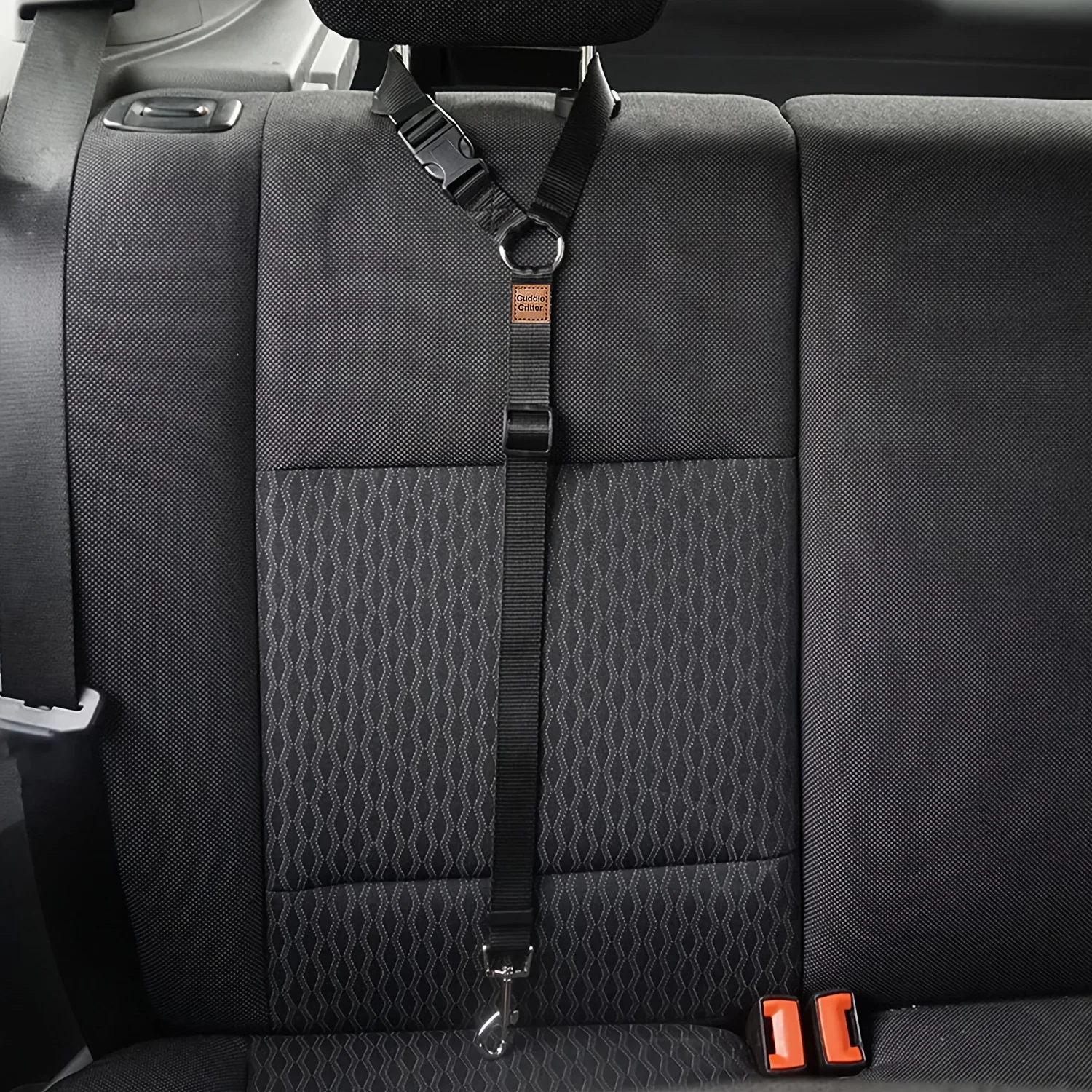 Rear Seat Retractable Pet Car Seat Belts - Vehicle Harnesses for Dogs and Cats - Adjustable Leash for Safe Travel