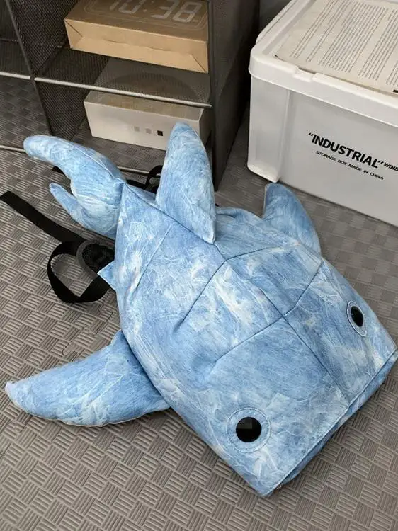 Casual Commuter Shark Animal Shape Backpack Personality Double Shoulder Bag Leisure Travel Fashionable Retro Backpack for Youth