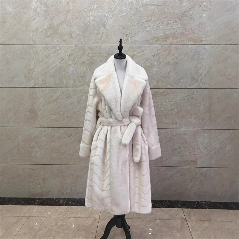 

2025 зимнее длинное белое, черное теплое толстое струящееся пушистое пальто из искусственного меха, женское свободное повседневное меховое пальто с поясом