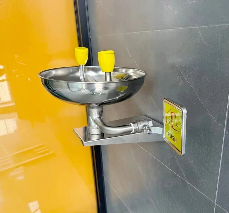 Eco Friendly Wall Attached Pure Steel Modern Eyewash System for Water Quality Lab Plant Furniture