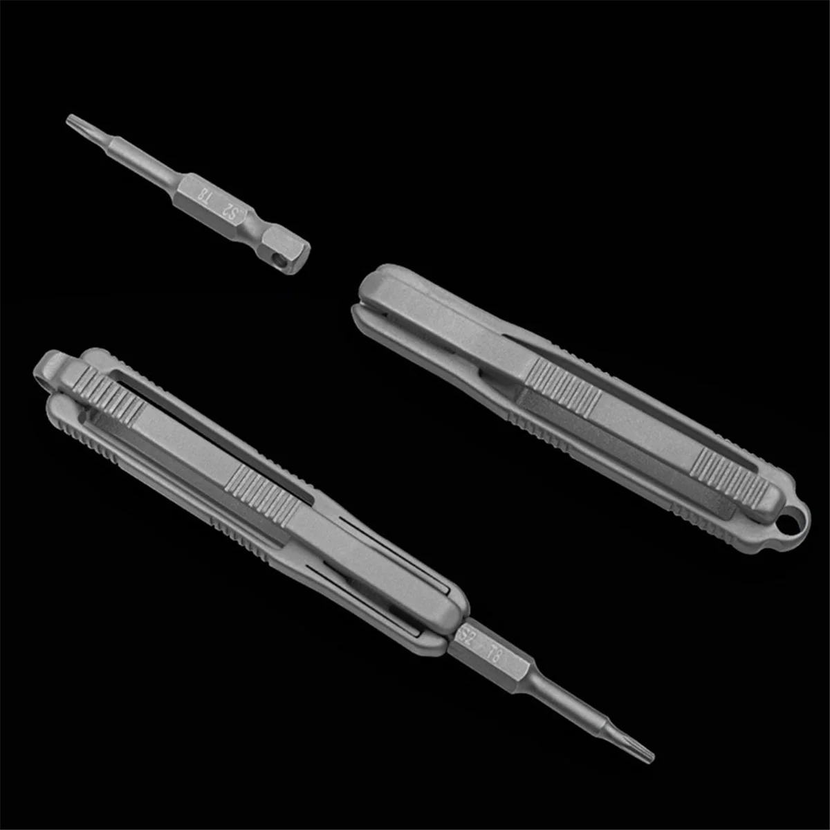 

AT14A Titanium Alloy Torx Screwdriver Magnetic Suction Extendable Palm Screwdriver Portable Disassembly Antiskid Tool