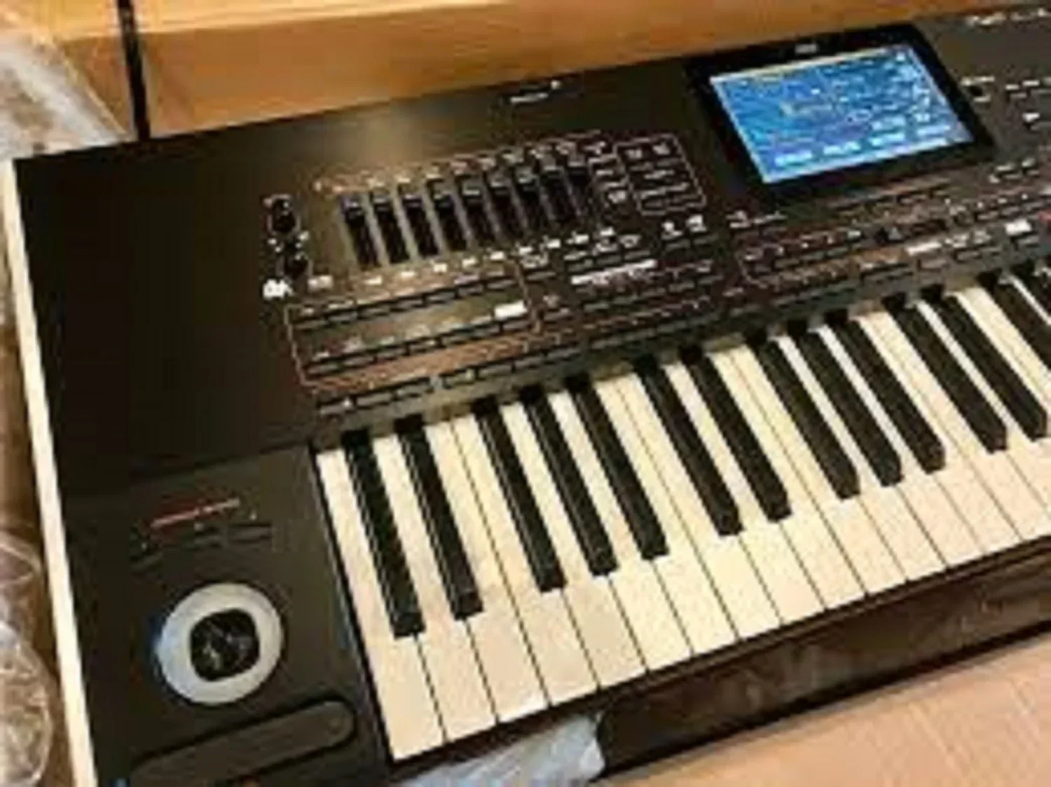 

Летняя скидка 50% Φ для Korg Pa4x 61 keys