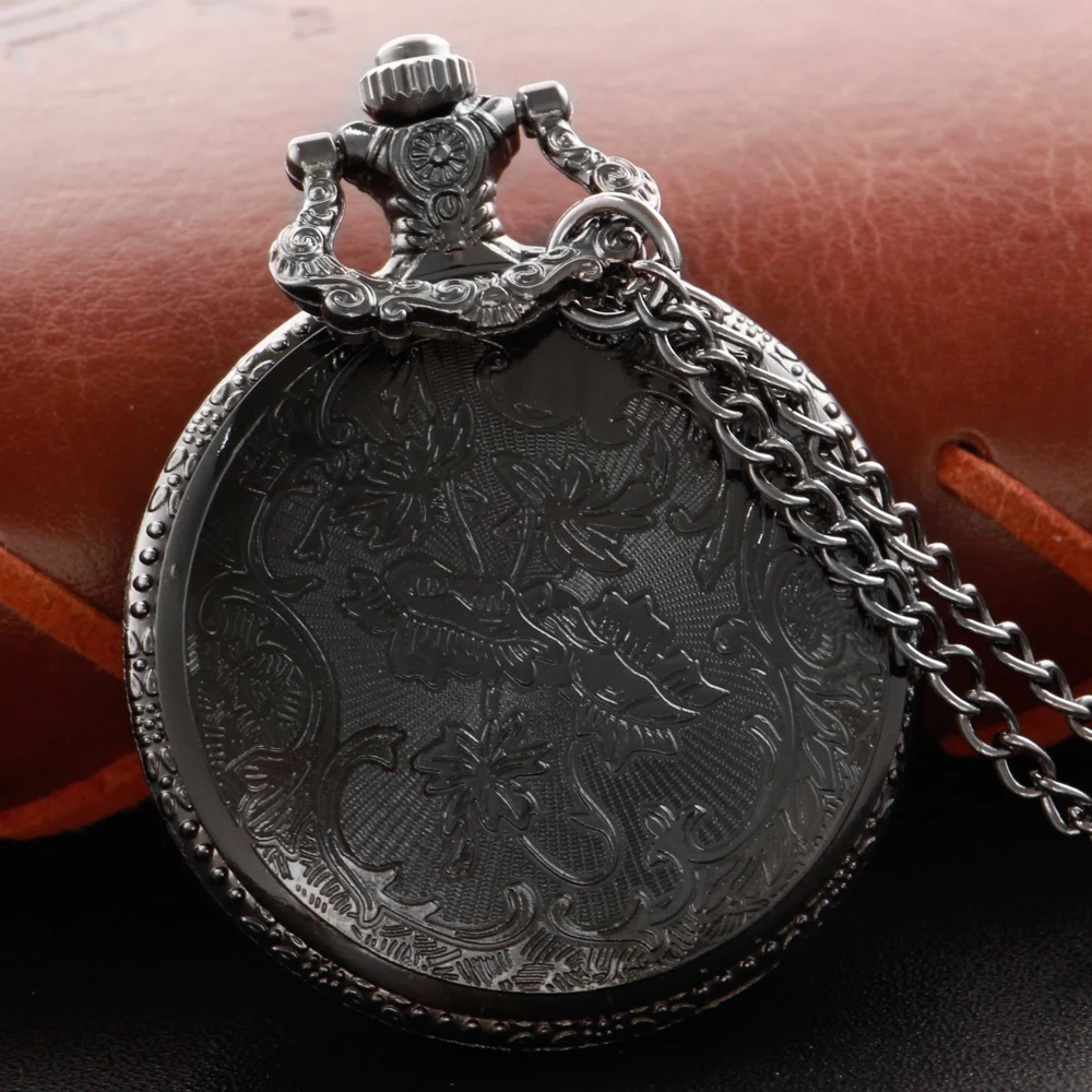 Vintage Classic Time Necklace Clock Black Beast Black Panther Totem Quartz Pocket Watch Men's and Women's Kid Birthday Gifts