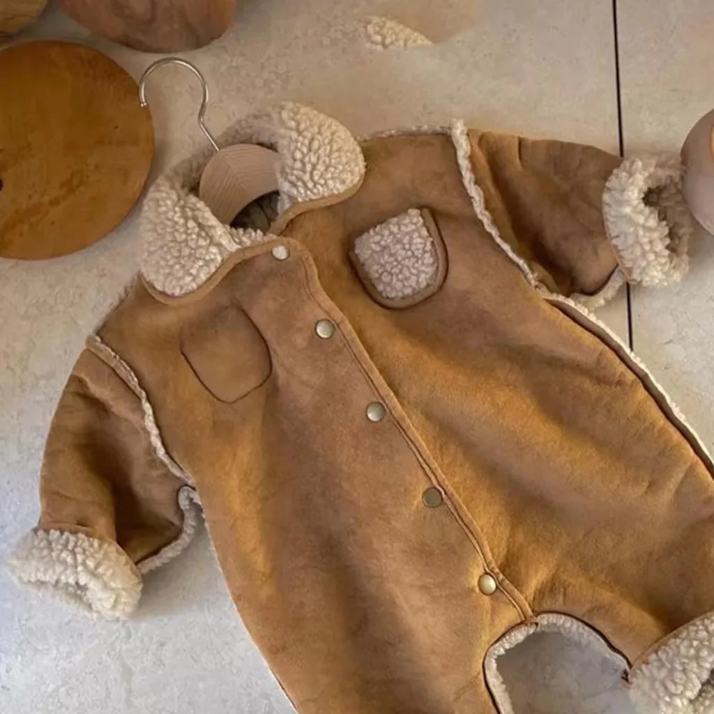 INS winter baby jumpsuit outing clothes baby boy plush handsome one-row button warm crawling outerwear