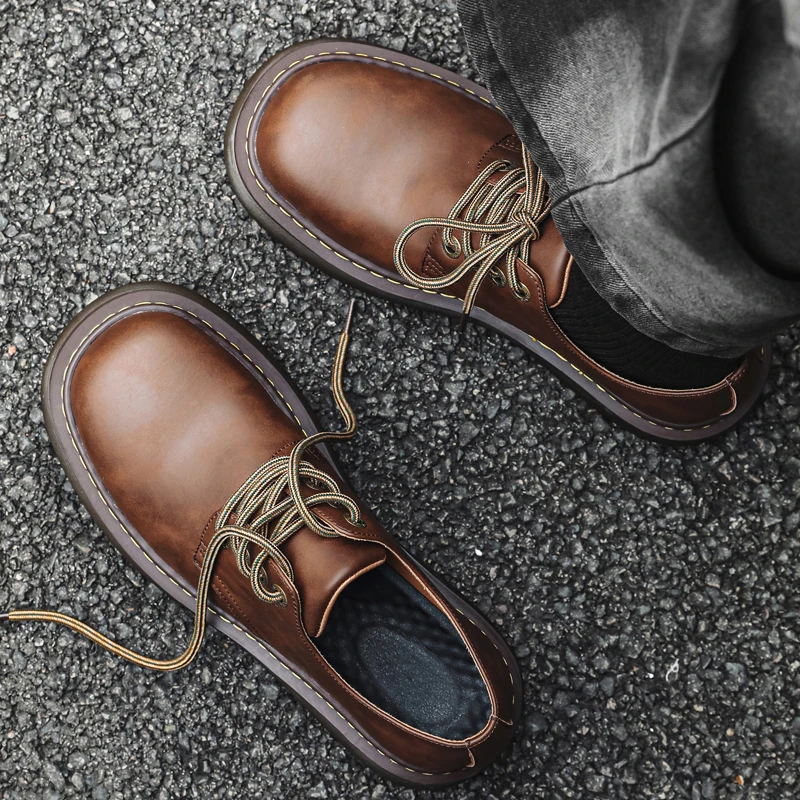 

Men's Waterproof Plus Size Shoe High-quality Designer Flat Bottomed Non Slip Sole Casual Shoe for Outdoor Use Round Headband Tie