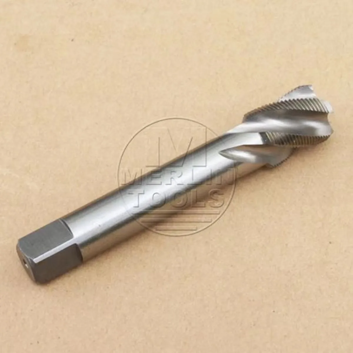 M60 M62 M64 M68 M72 M76 M80 M85 M90 M100 x 1.5 2 3 3.5 4 5.5 6mm Metric HSS Right Hand Spiral Tap Threading Tool Machining