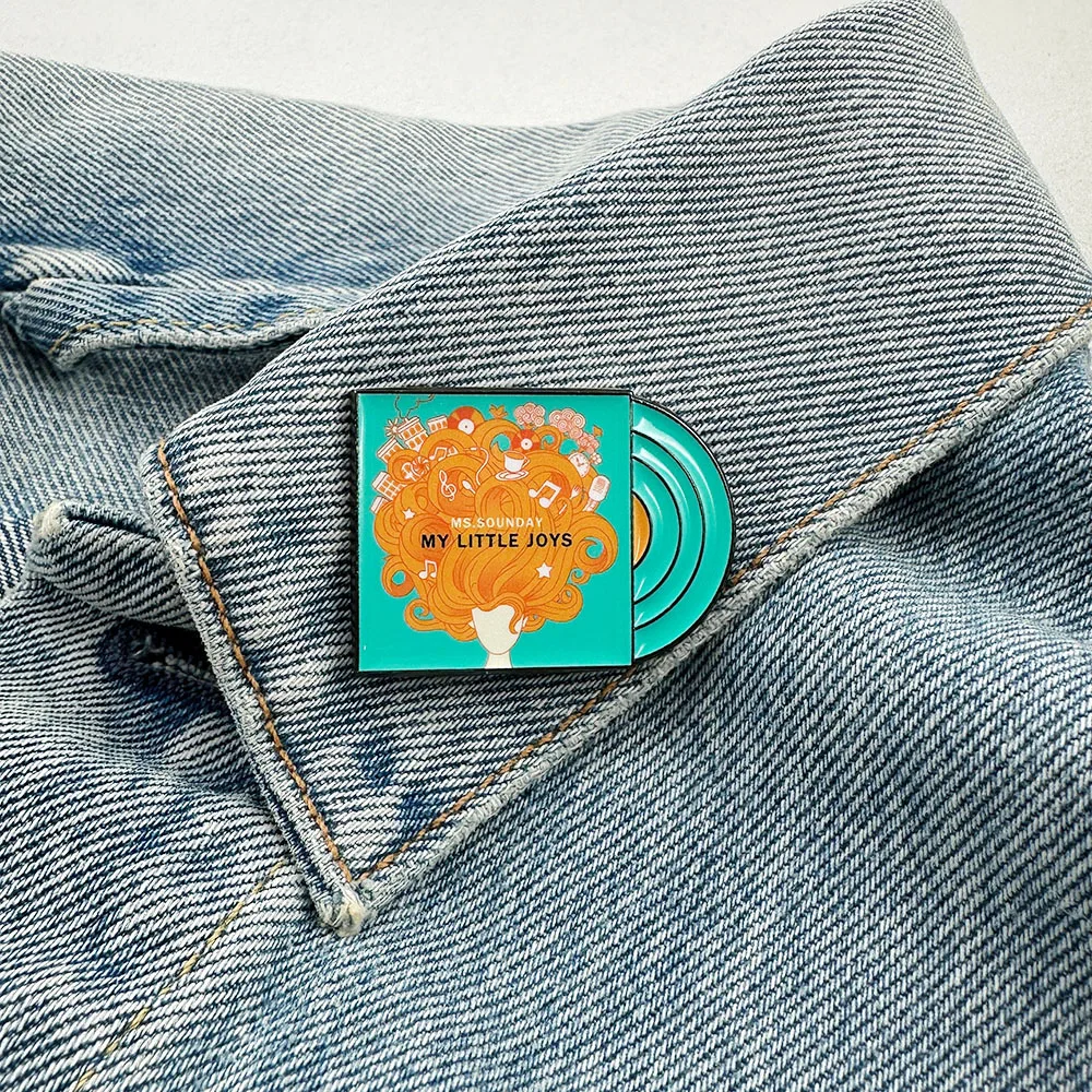 My Little Joys Vintage Vinyl Record Brooch Orange Curly Hair Note Pattern badge Fashion Pin Accessories Music Collectible Gift