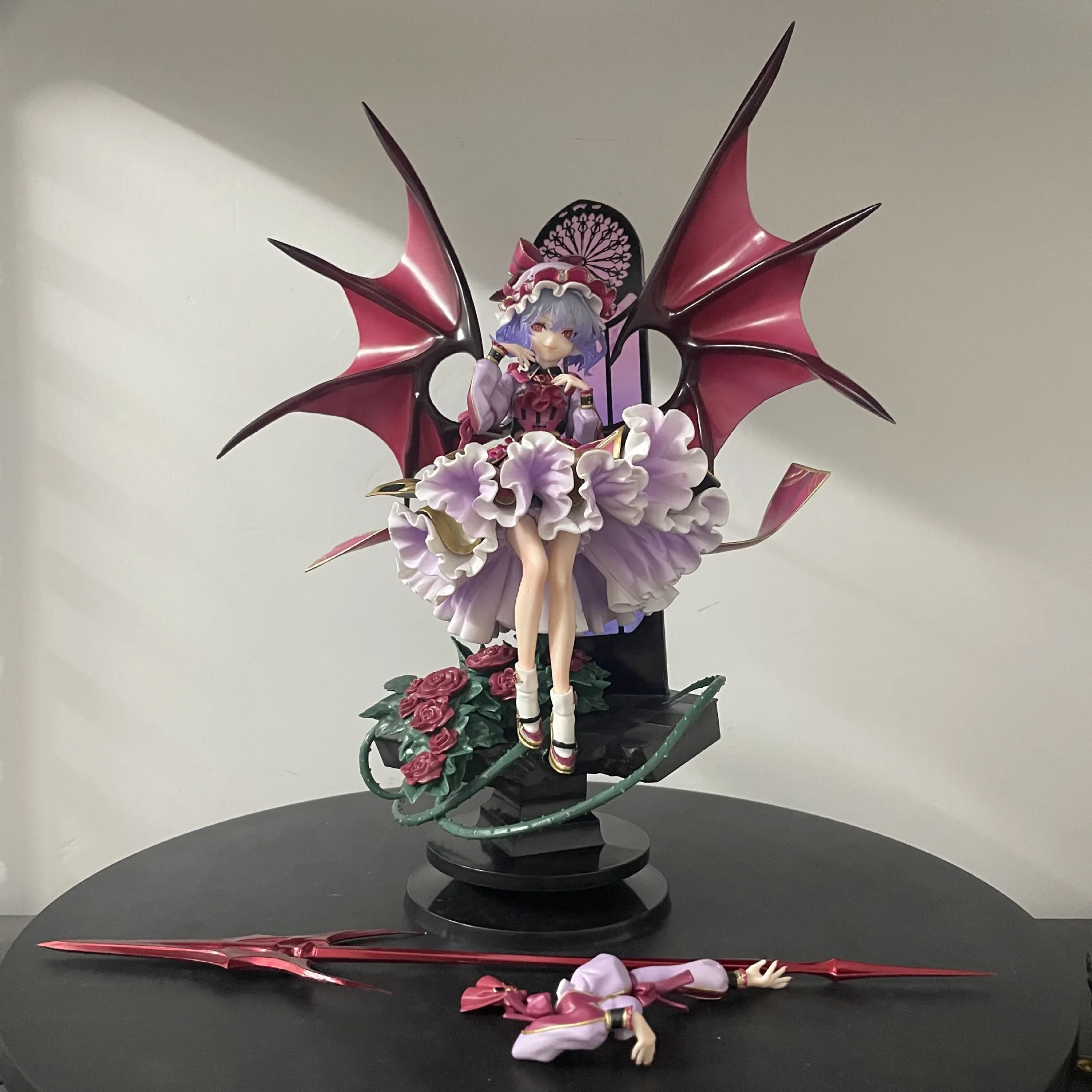 

Project Remilia Scarlet Vampire Game Girl Figure Model Statue Boys Collection Desktop Decoration Ornament Toys Gifts