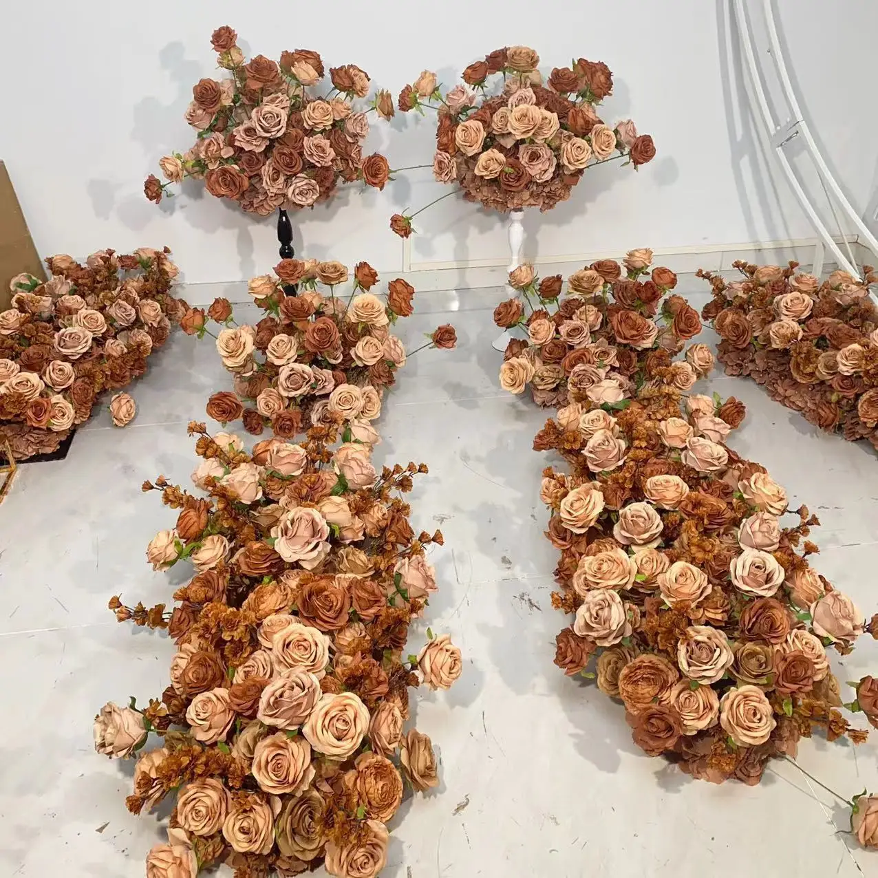 Wedding decoration autumn color brown yellow simulated flower row flower ball