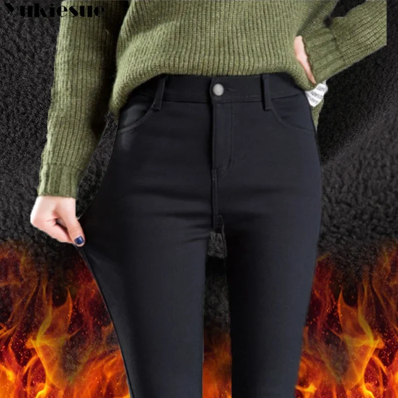 

Женские леггинсы, зима 2025 года, корейское издание, утолщенные флисовые теплые удобные облегающие брюки, утягивающие эластичные длинные брюки-карандаш