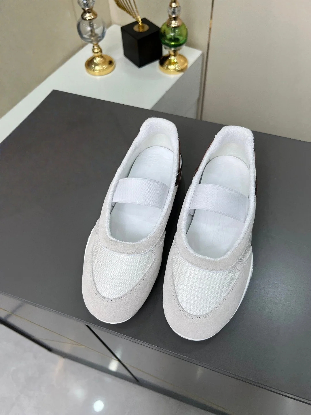 New Summer Women's Training Shoes British Style Athletic Flat Shoes Wide Velcro Casual Mary Jane Shoes Versatile and Breathable view 4