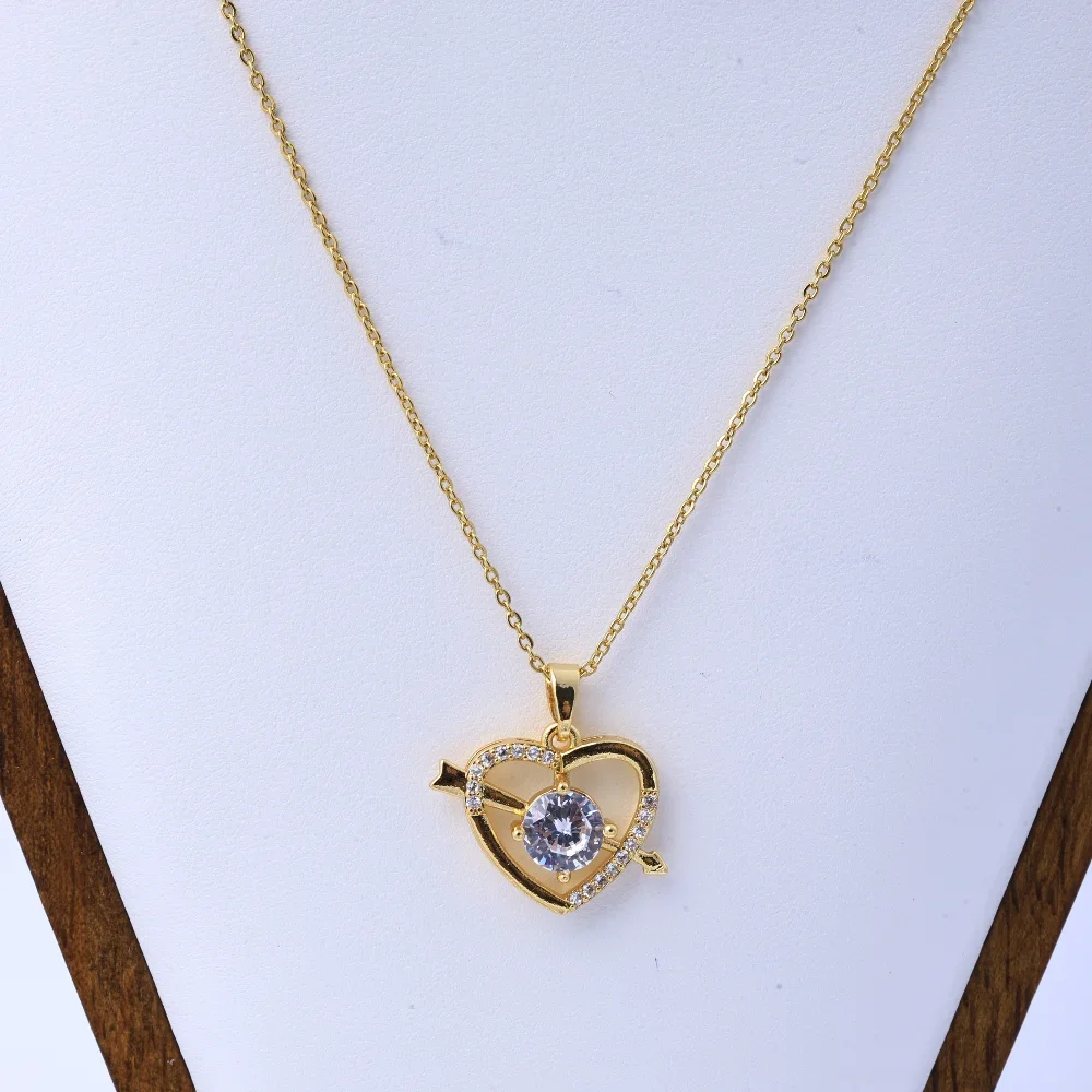 قلادة جميلة للنساء - قلادة حب على الطراز الياباني والكوري، سلسلة ترقوة فاخرة خفيفة، هدية مثالية لها، فيرسا