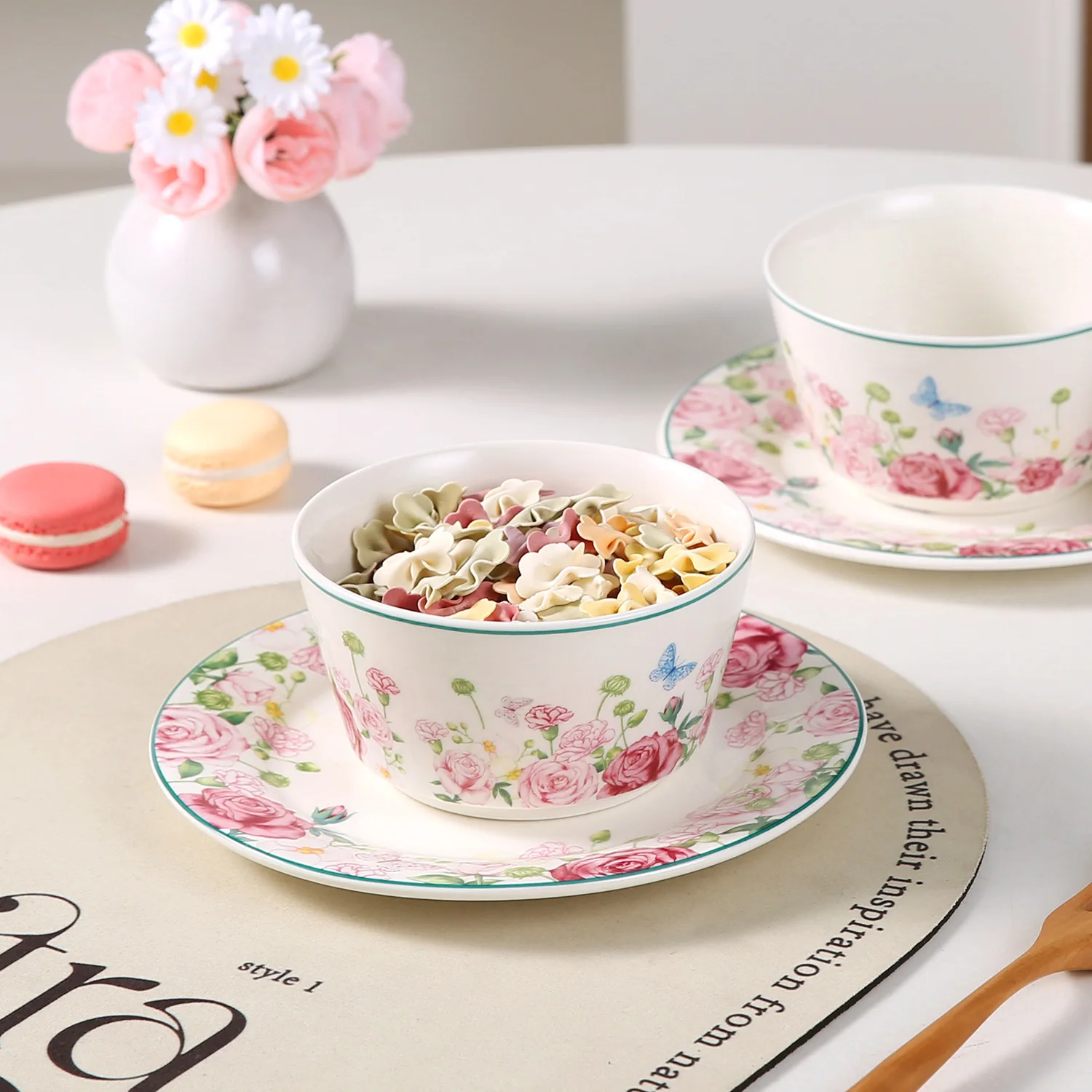 Nordic Style Rose Flower Ceramic Bowl Plate Set Home Use Meal Bowl Dish Combination Kitchen Dining Tableware Set for Ladies