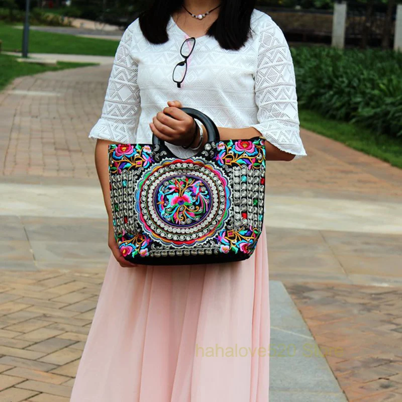 Imagem -02 - Bolsas de Bordado Étnico Chinês para Mulheres Bolsas de Vestido com Alça Superior Círculo Padrões Florais Coloridos Pulseira de Pano de Linho Bolsala de Rua