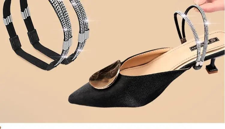 Damen-Sandalen mit hohem Absatz, festem Knöchelriemen und Schnürsenkeln, rutschfeste Absatzriemen, modische Strass-Verzierungen, elastische Schnürsenkel, Schuhaccessoires. – Detail 2