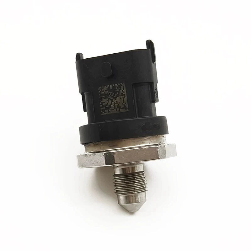 High Pressure Rail Pressure Sensor for Great Wall  Haval H7 H8 H9 2.0T 4C20A Hover Car Accessories F01R00EA03