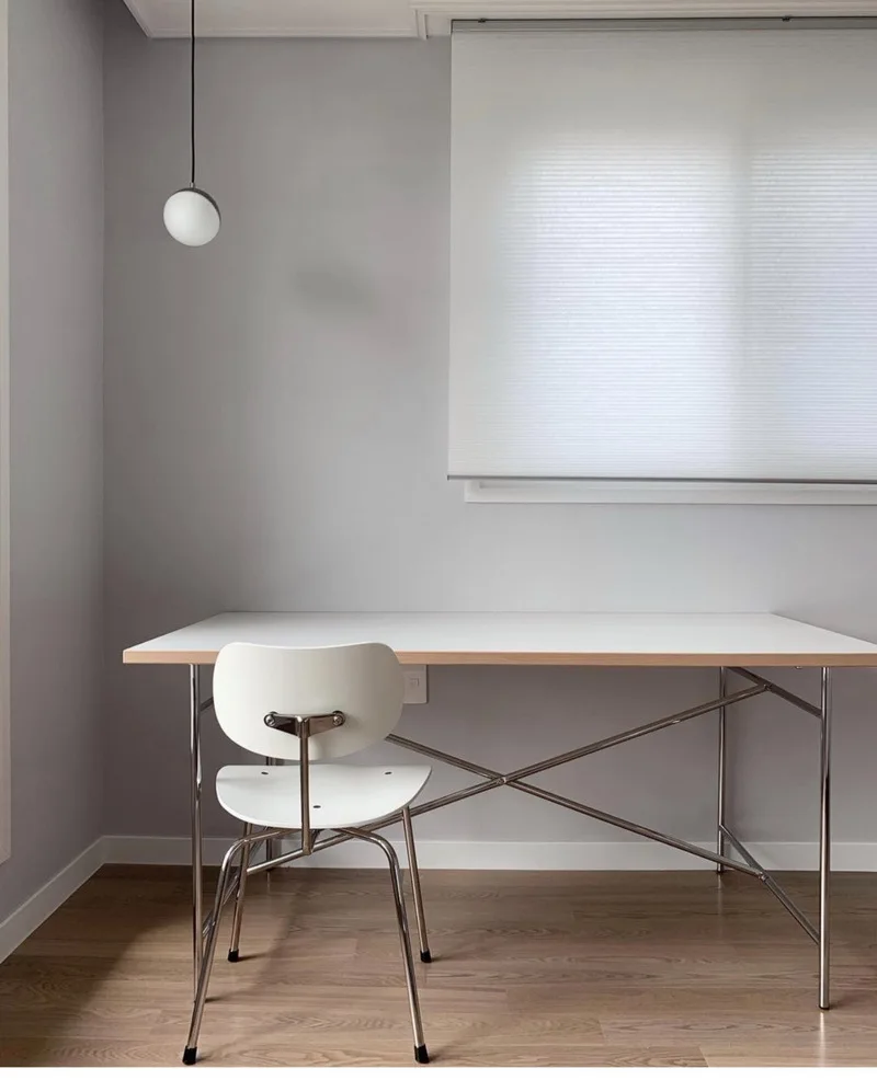 Desk conference desk dining table solid wood medieval stainless steel Bauhaus table minimalist matte white computer desk