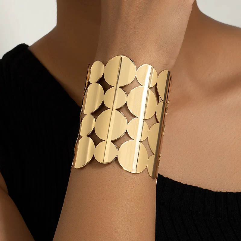 Round Patchwork Wide Cuff Bracelet for Women Simple Fashion Hand Jewelry Hot Sale Party Gift 2025 New Style