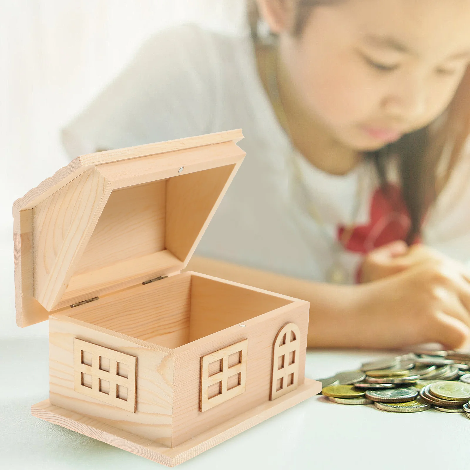 1 szt. Kreatywna drewniana skarbonka w kształcie domku retro, pudełko na monety z zamkiem, wysokiej jakości materiały, DIY, kolorowa drewniana skarbonka.