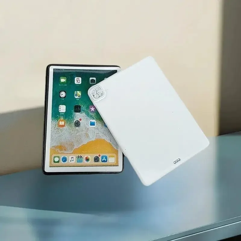 Accessoire pour mini ordinateur portable et tablette pour maison de poupée, modèle à l'échelle 1:12, décoration de mini ordinateur DIY