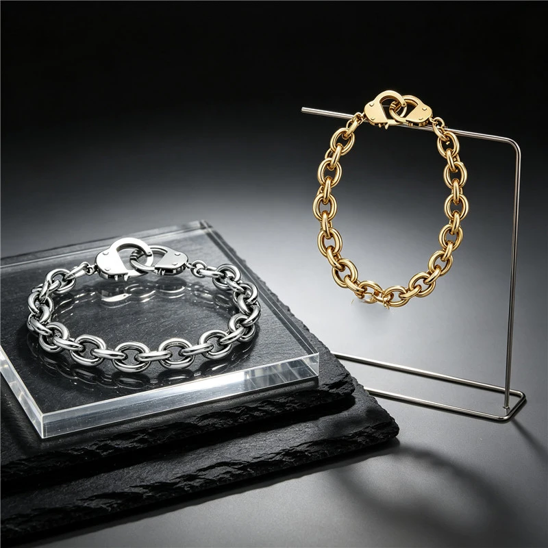 Kalen Edelstahl-Handschellen-Armband für Männer, Punk-Stil, Polierte Ovale Kette, Rock-Biker-Party-Schmuck, Geburtstagsgeschenk – Detail 7