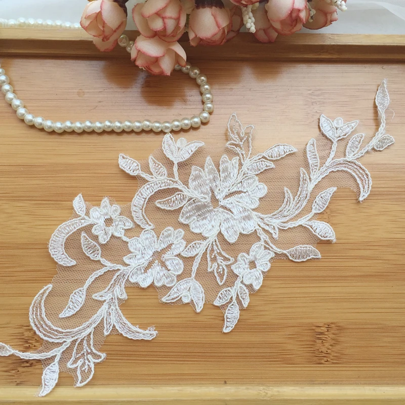 

High quality water soluble car bone lace embroidery lace Medallions For Bridal Dress Accessories