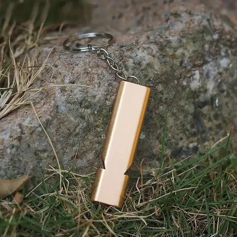 1Pc Versatile Outdoor Rescue Whistle With Sturdy Keychain Great For Camping Climbing Wild Adventure Emergency Reminder - Detail 1