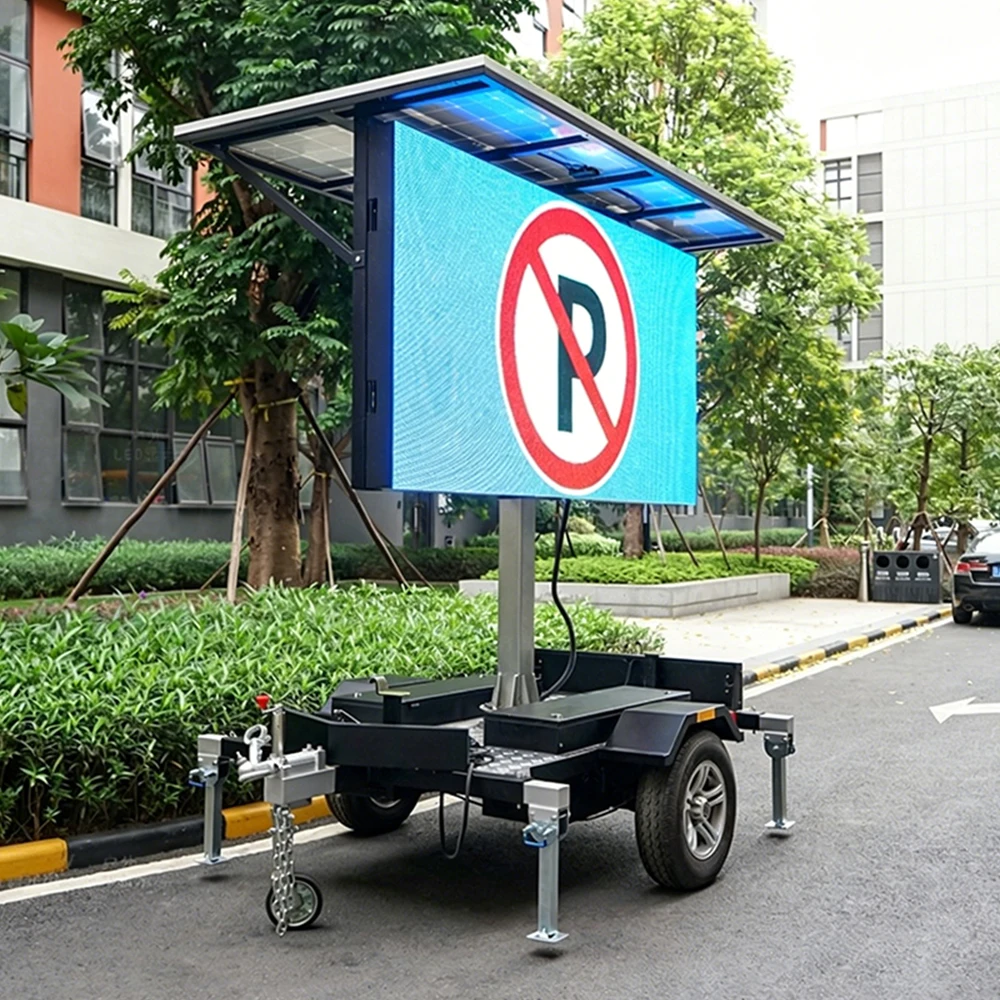 Solar Power 360 Rotate LED Trailer 2560x1280mm High Definition Full Color Traffic LED Video Wall Screen Display Trailer