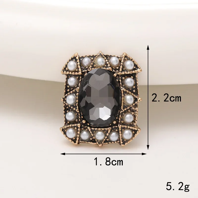Vintage Flower Glass Rhinestone Gems Accessory DIY Clothing Shoes Hairpins Button Brooch Gift Box Charms Craft Supplies