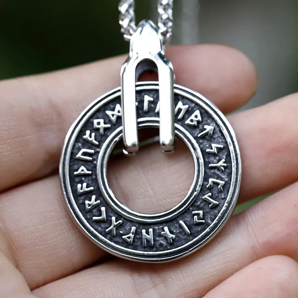 2022 316L Stainless Steel Viking Icelandic Vegvisir Helmet Horror In Runic Circle Pendant Magical Staves  Rune Amulet  jewelry