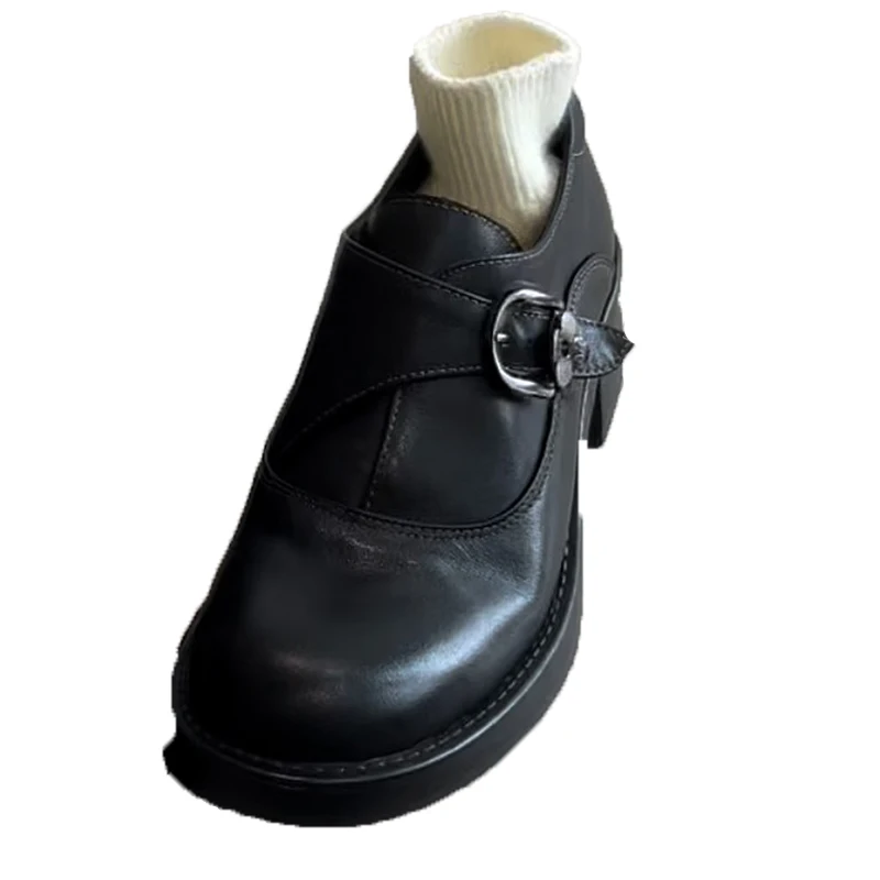 عالية الكعب النساء أحذية خفيفة بدون كعب مكتنزة موضة أحذية رياضية جديدة فاخرة الخريف مضخات 2025 فستان مصمم الجلود Chaussure فام