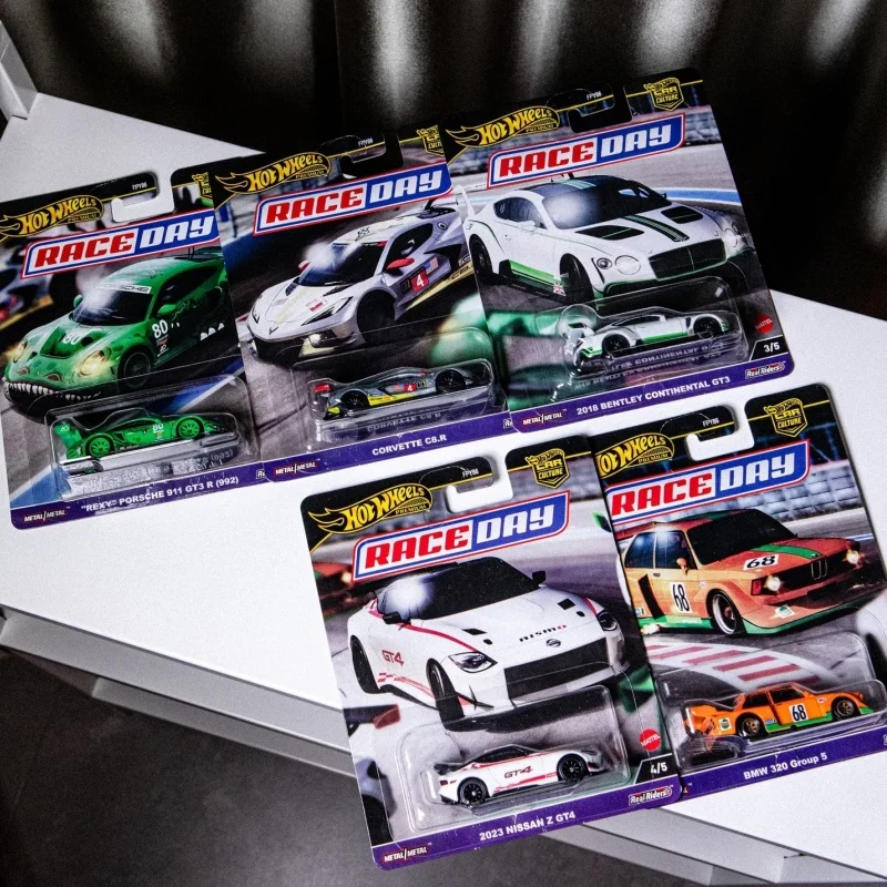 

Hot Wheel Original FPY86-9C1D Race Day Serise Die Casting Porsche 911 Gt3 R Corvette Nissan Z Gt4 Alloy Car Model Collection Toy