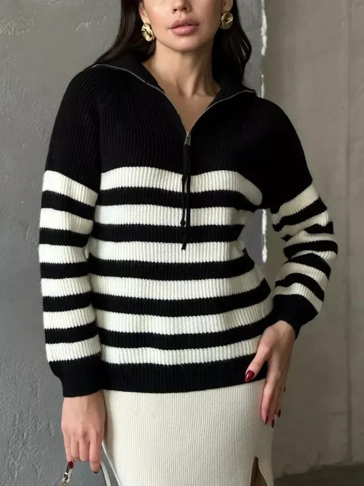 

Women's Winter Striped Pullover Sweater Fashion Half Zip Lapel Warm Knitted Loose Comfortable Black White Sweater Leisure Style