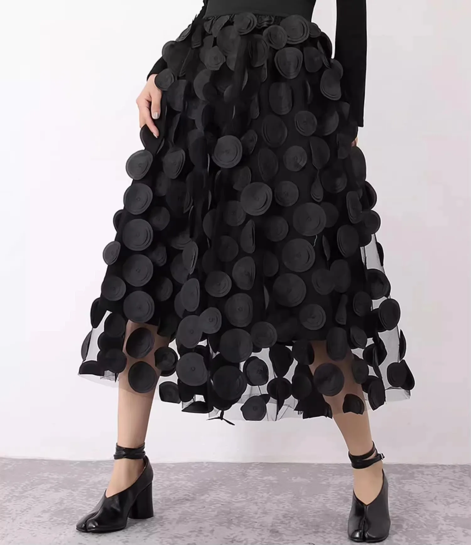 

Women Polka Dot 3D Design Fashion Black Tulle Long Skirt for Women Elegant Vintage A Line High Waist Midi Skirt Female